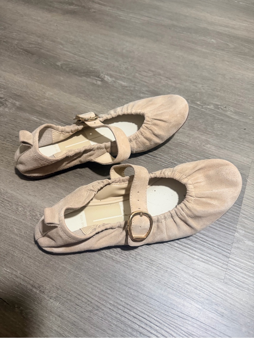 Dolce Vita Flats